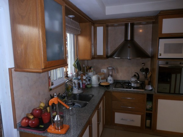 VENTA   CHALET  4 AMB CASTELAR   