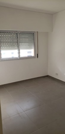  VENTA PH   2 AMB MORON 