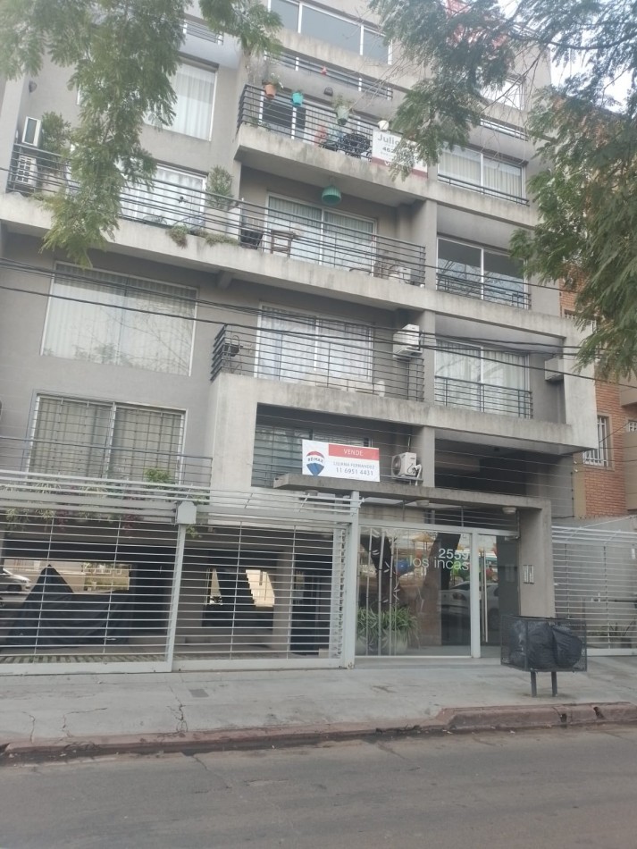 DEPARTAMENTO 2 AMB VENDE CASTELAR 