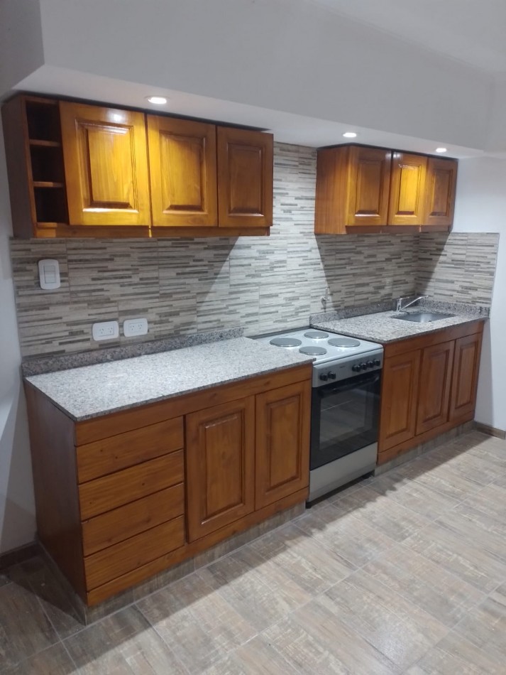 DEPARTAMENTO 2 AMB ALQUILA CASTELAR