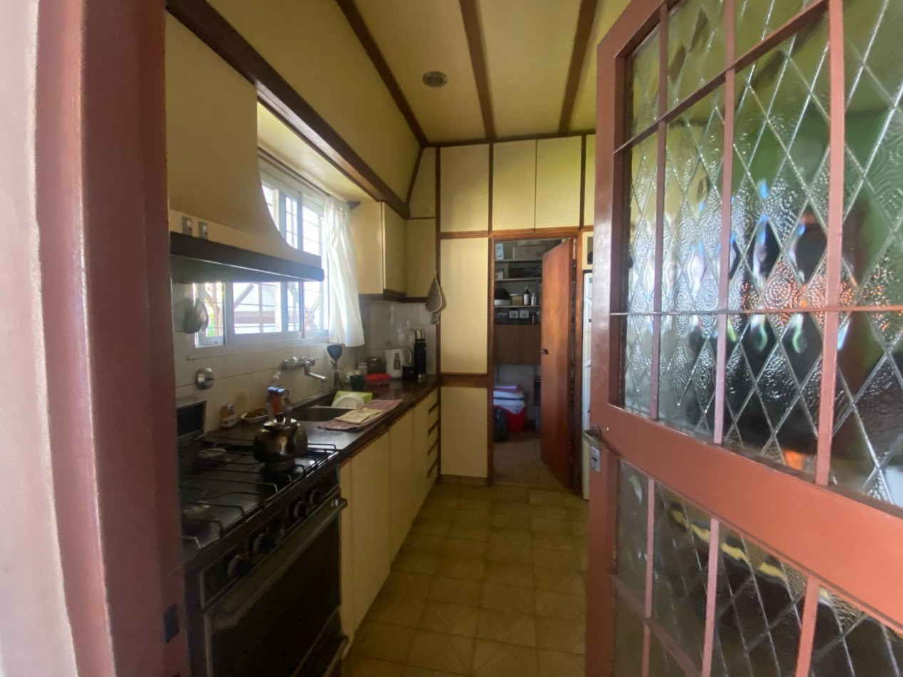 Chalet en 1 planta Vende Castelar 