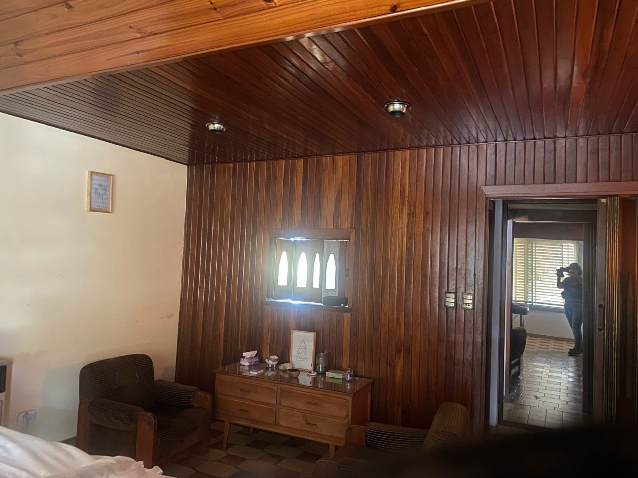 Chalet en 1 planta Vende Castelar 