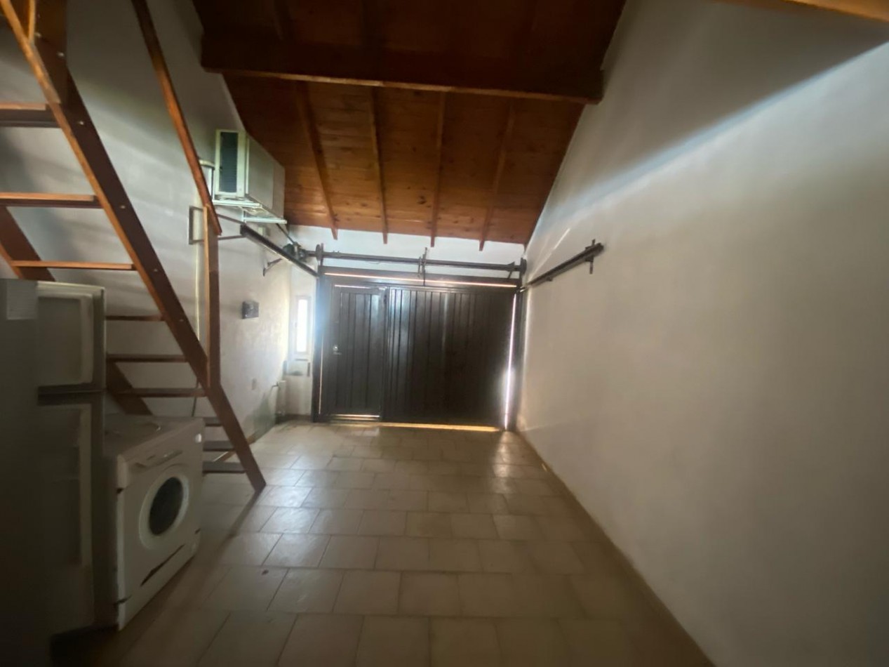 Chalet en 1 planta Vende Castelar 