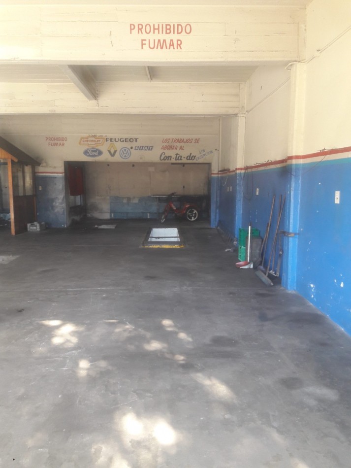 LOCAL COMERCIAL EN AV. ALQUILA CASTELAR