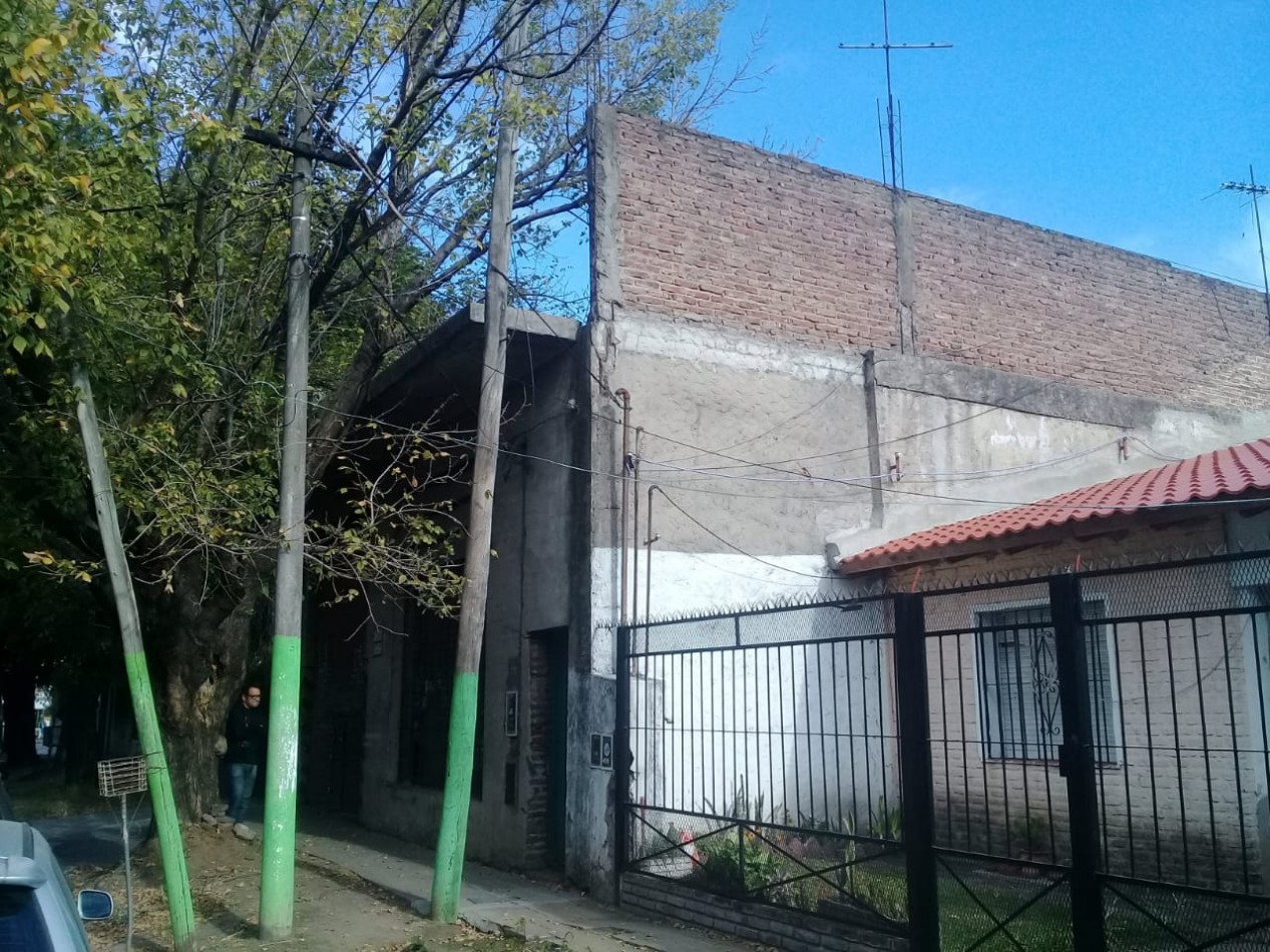 GALPON 400M2 ALQUILA HURLINGHAM