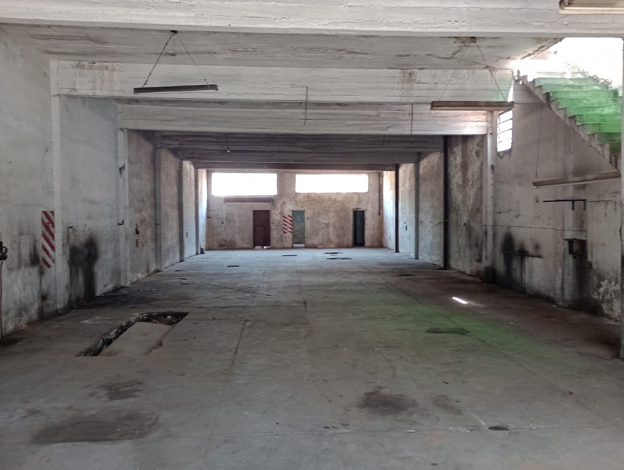 GALPON 400M2 ALQUILA HURLINGHAM