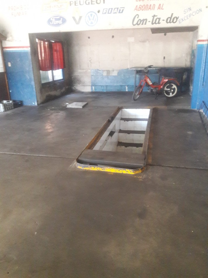 LOCAL COMERCIAL ALQUILA CASTELAR