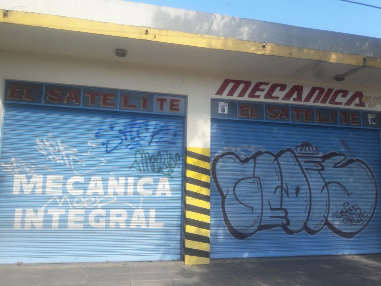 LOCAL COMERCIAL ALQUILA CASTELAR