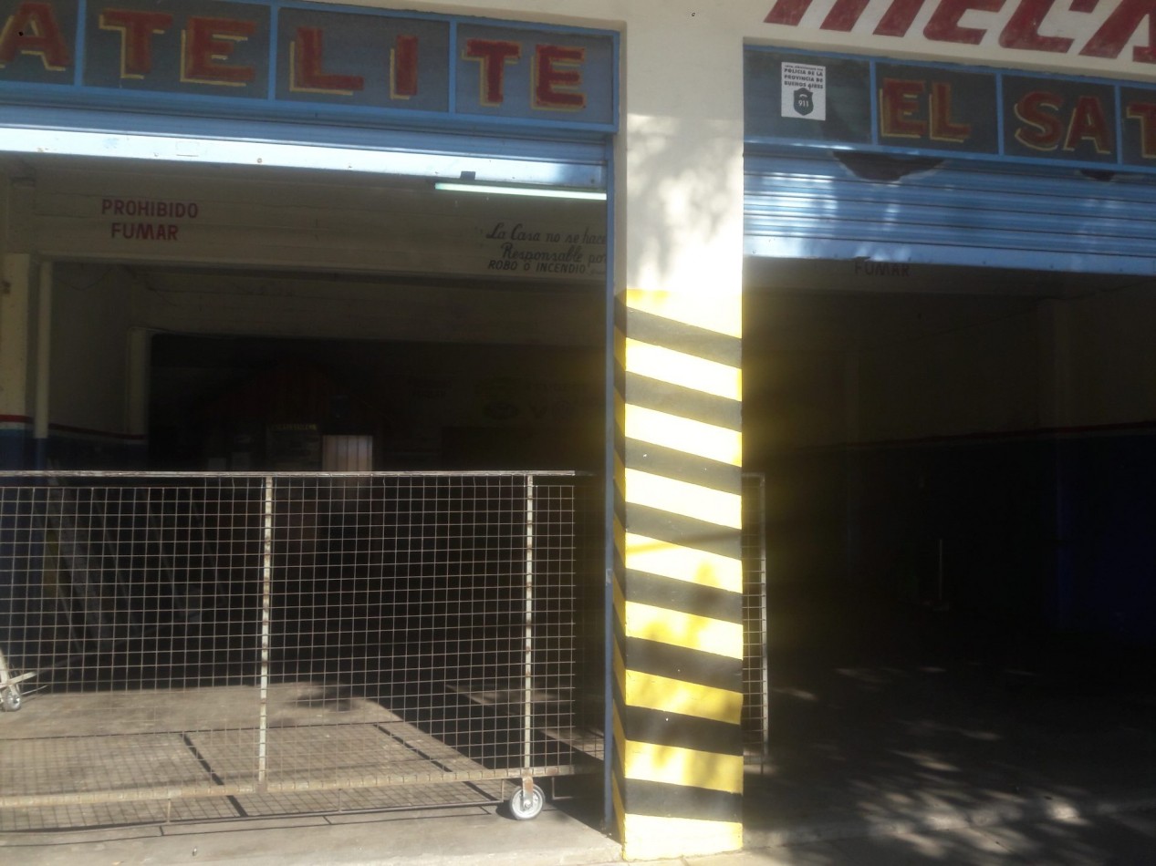 LOCAL COMERCIAL ALQUILA CASTELAR