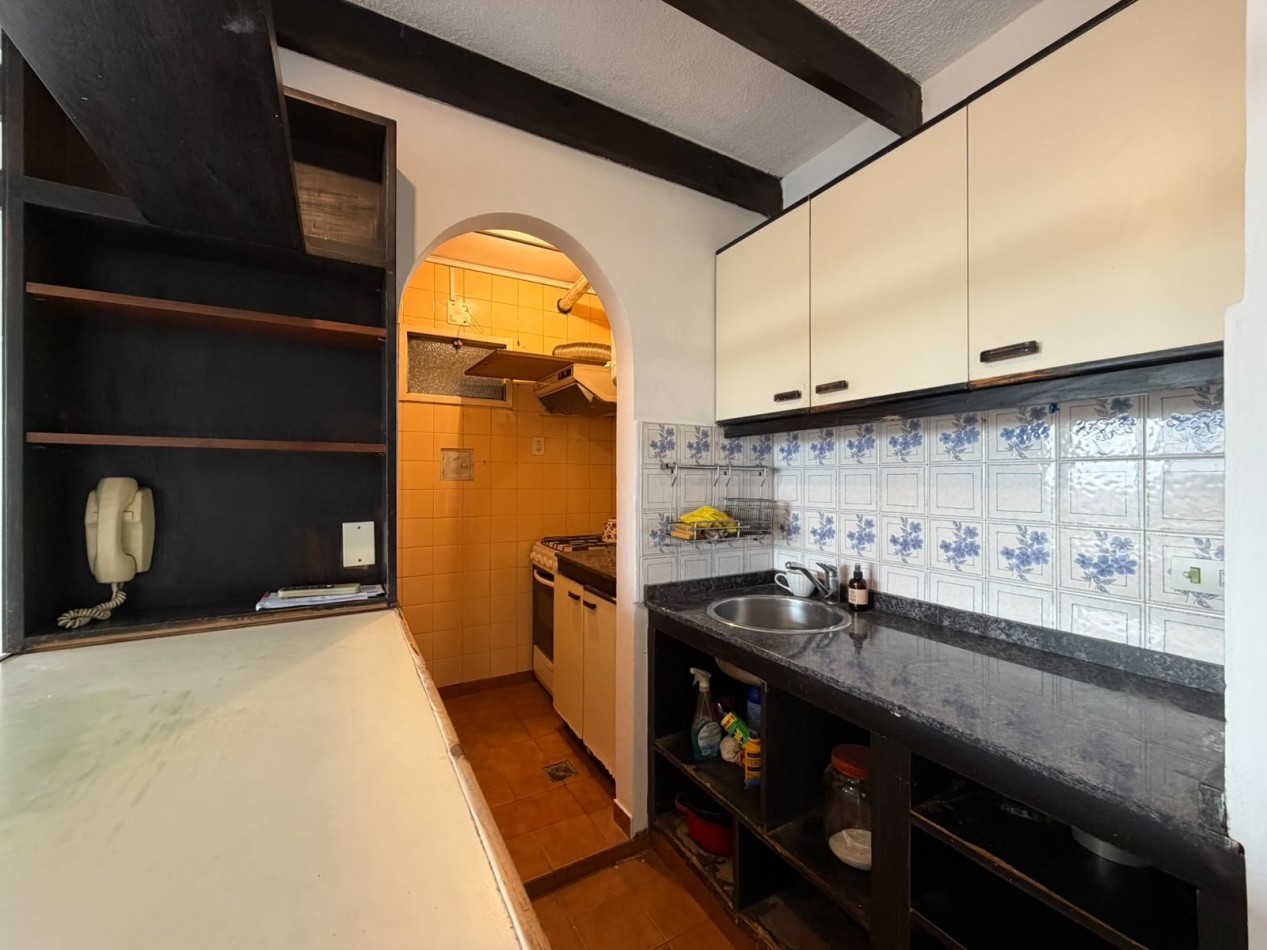 DEPARTAMENTO 3 AMB VENDE CASTELAR 