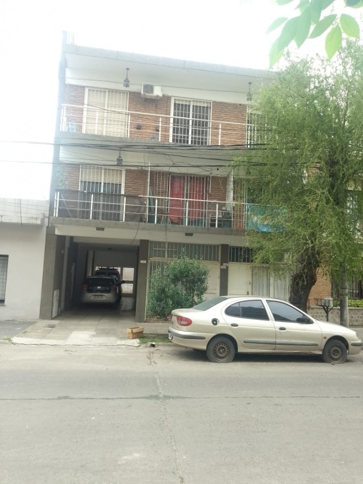 Departamento 3 amb Alquila Castelar