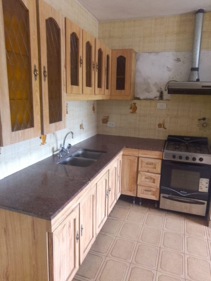 Departamento 3 amb Alquila Castelar