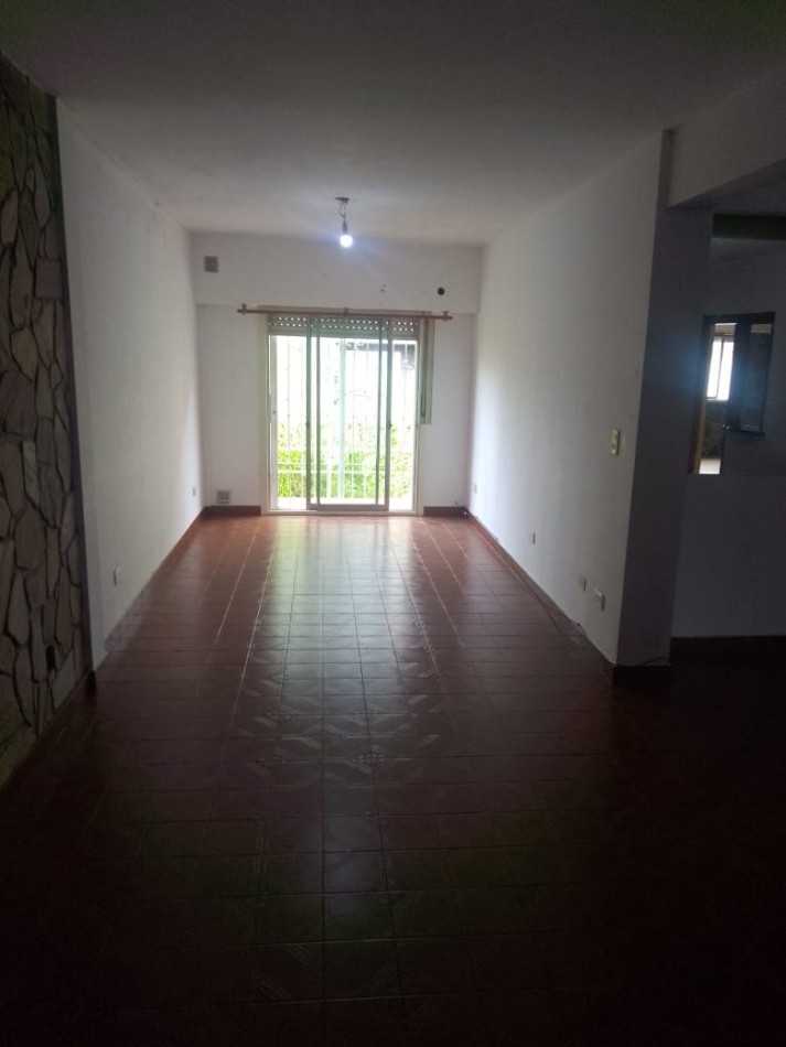 Departamento 3 amb Alquila Castelar