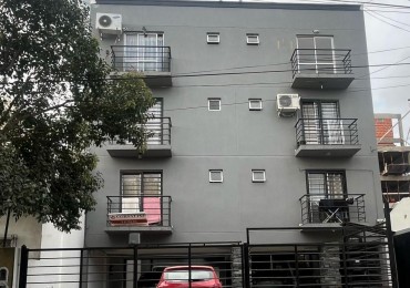 DEPARTAMENTO 2 AMB. VENDE CASTELAR