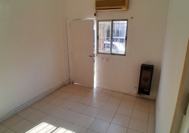 PH 2 AMB.  AL FTE. PB CASTELAR ALQUILA